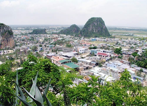 Ngỡ ng&agrave;ng thắng cảnh Đ&agrave; Nẵng